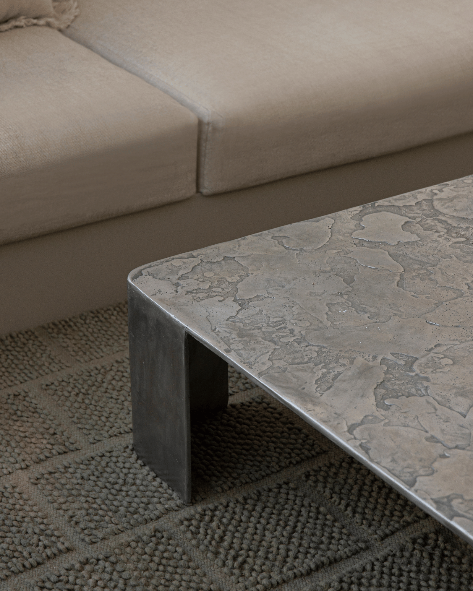 Paulín Coffee Table, Alcocer, Ohla Studio