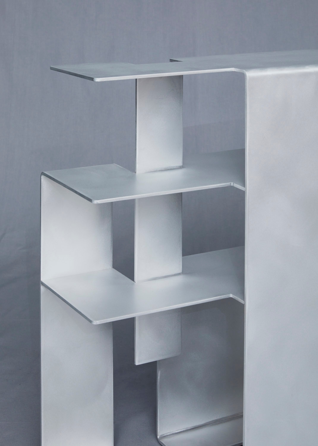 Staple console, Fortress, Wendy Andreu