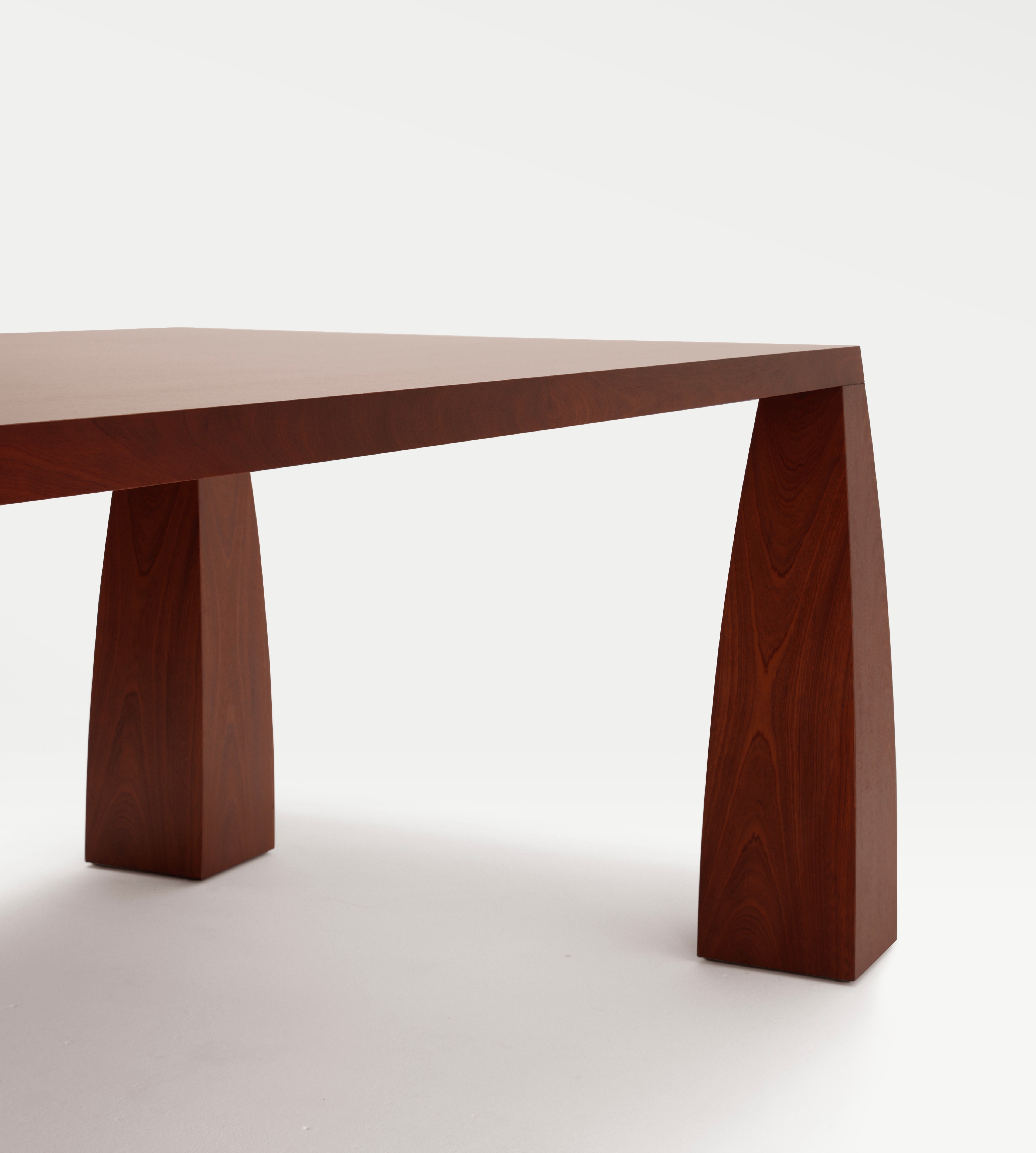 Khram dining table, Racines, Aède Studios