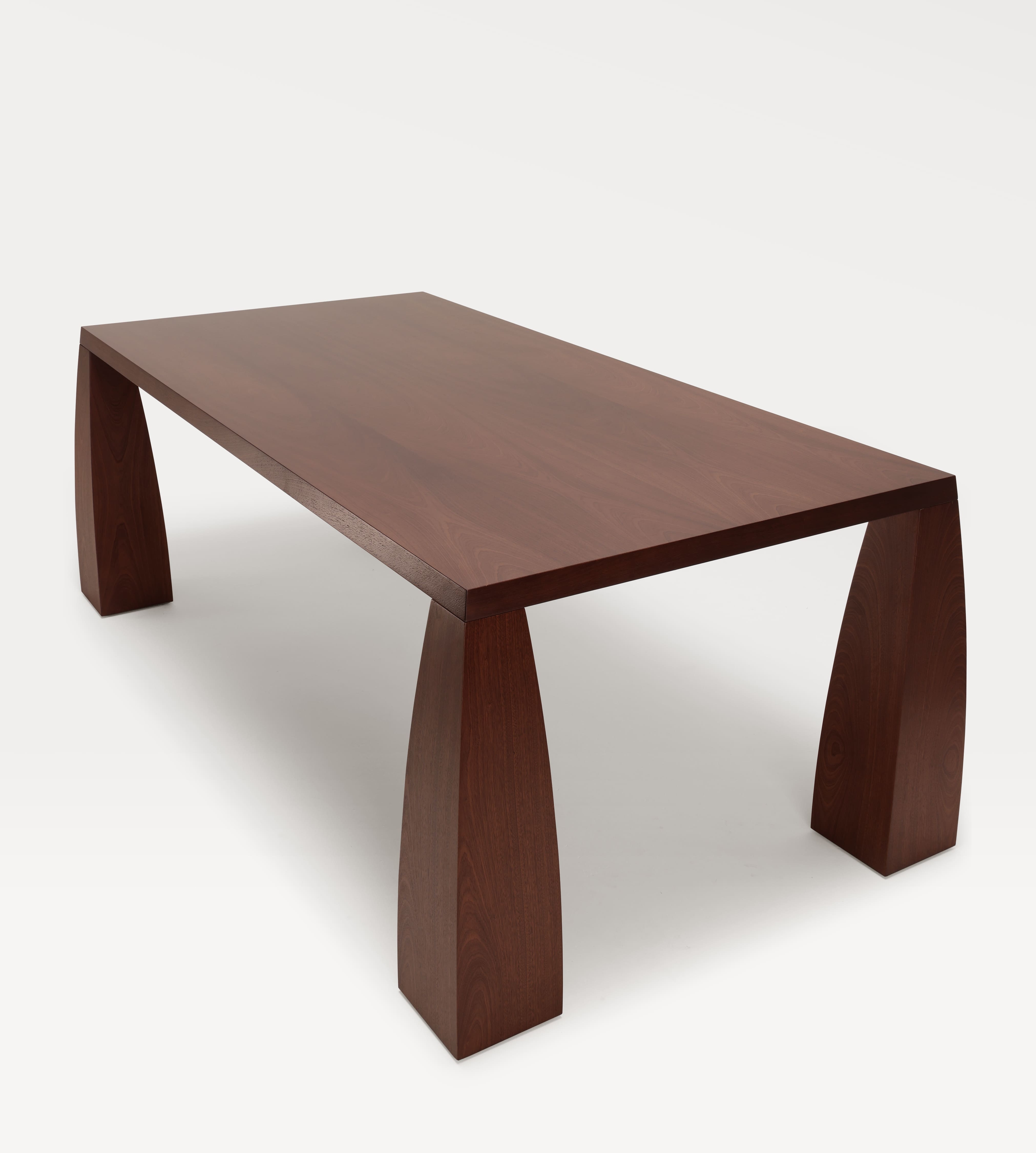 Khram dining table, Racines, Aède Studios