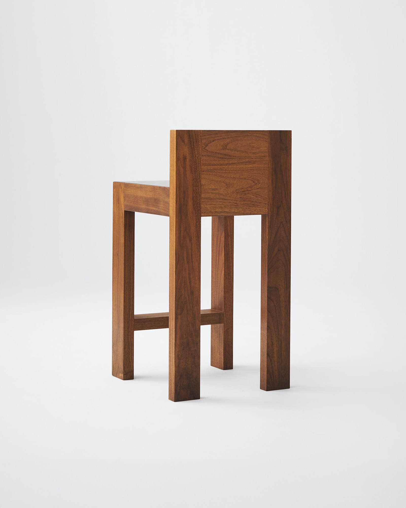 Strict Bar Stool - Veermakers