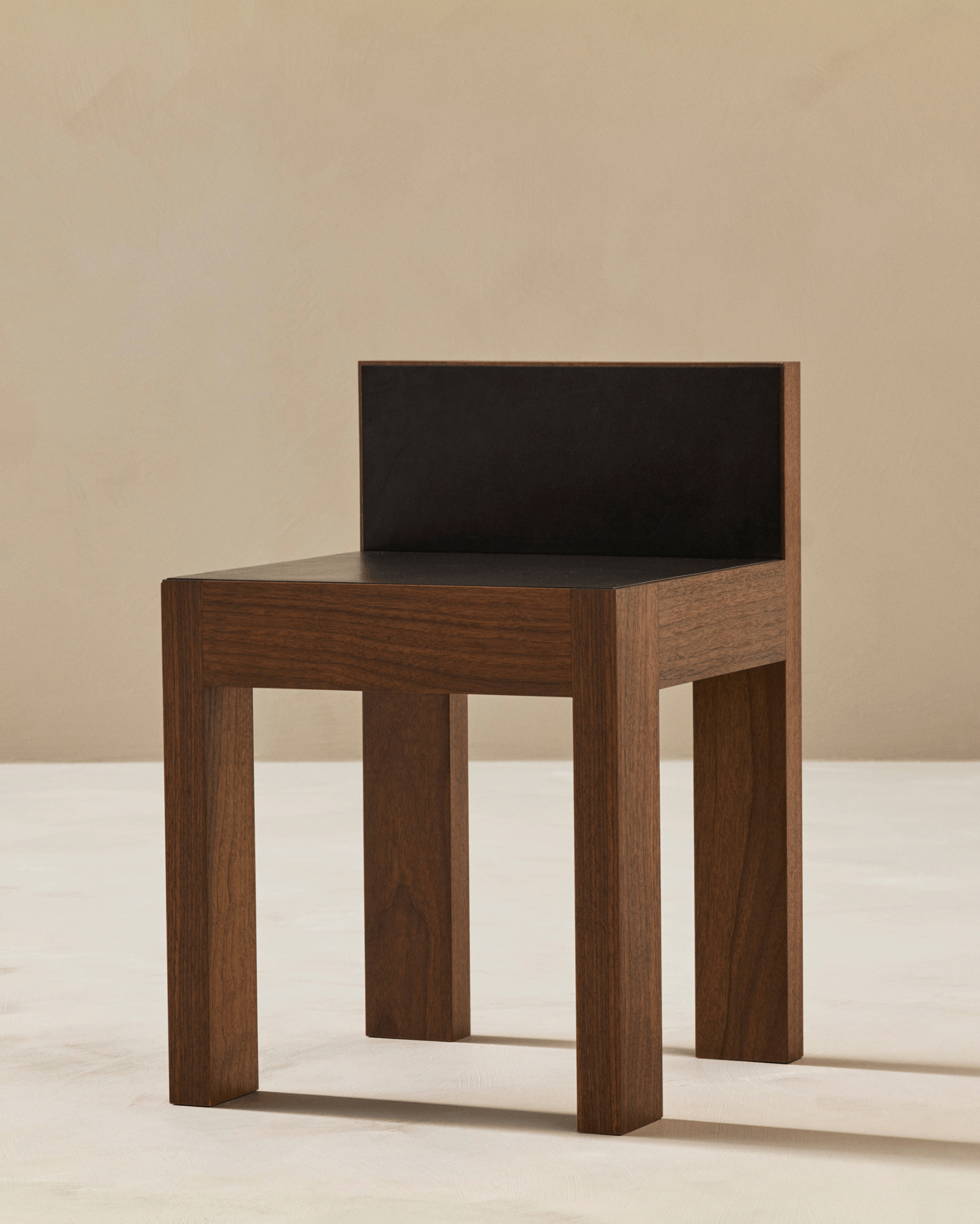 Strict Small Stool - Veermakers